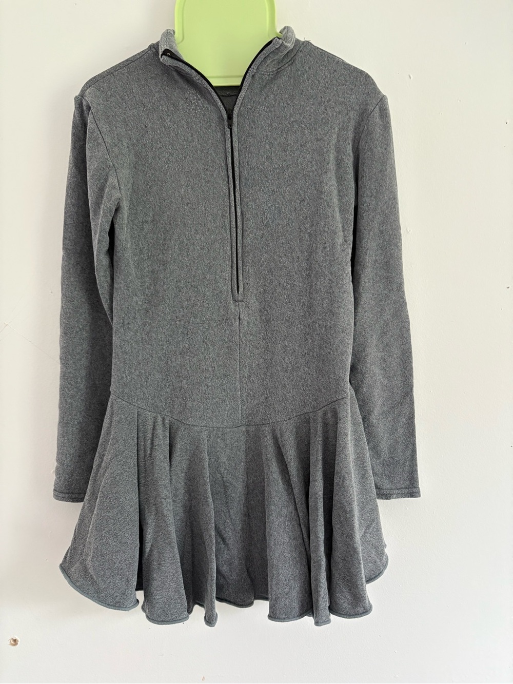 Mandor Girls Grey Figure Skating Dress Size 10-12 Made in Canada